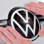 Volkswagen adia meta de 6,5% de lucro para 2029 após quedas na China e Europa