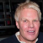 Ex-CEO da Abercrombie é acusado de estupro por mai…