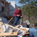 Tornados e tempestades de areia deixam 35 mortos e…