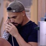 BBB25: Vinícius atende Big Fone e indica Eva e Maike ao Paredão